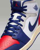 کتونی روزمره کفش مردانه Air Jordan 1 Mid برند Nike (نایک)