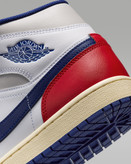 کتونی روزمره کفش مردانه Air Jordan 1 Mid برند Nike (نایک)