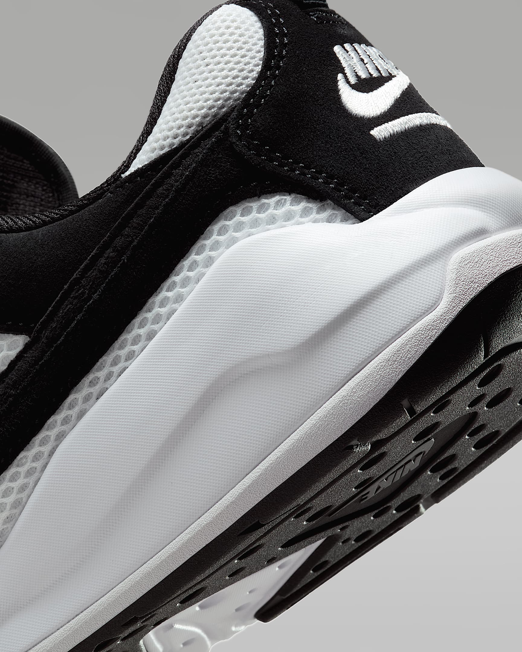 کتونی روزمره کفش مردانه Jordan CMFT Era برند Nike (نایک)
