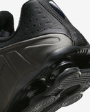 کتونی روزمره کفش مردانه Nike Shox R4 برند Nike (نایک)