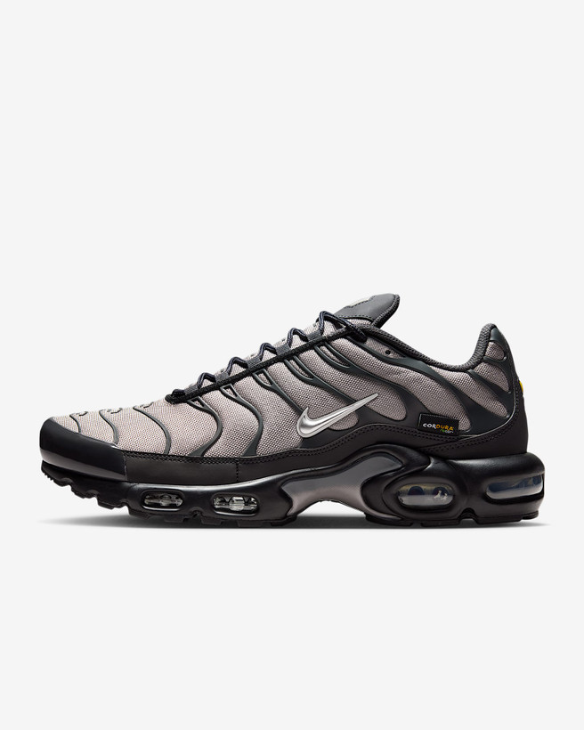 کتونی روزمره کفش مردانه Nike Air Max Plus برند Nike (نایک)