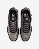 کتونی روزمره کفش مردانه Nike Air Max Plus برند Nike (نایک)