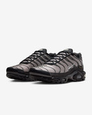 کتونی روزمره کفش مردانه Nike Air Max Plus برند Nike (نایک)