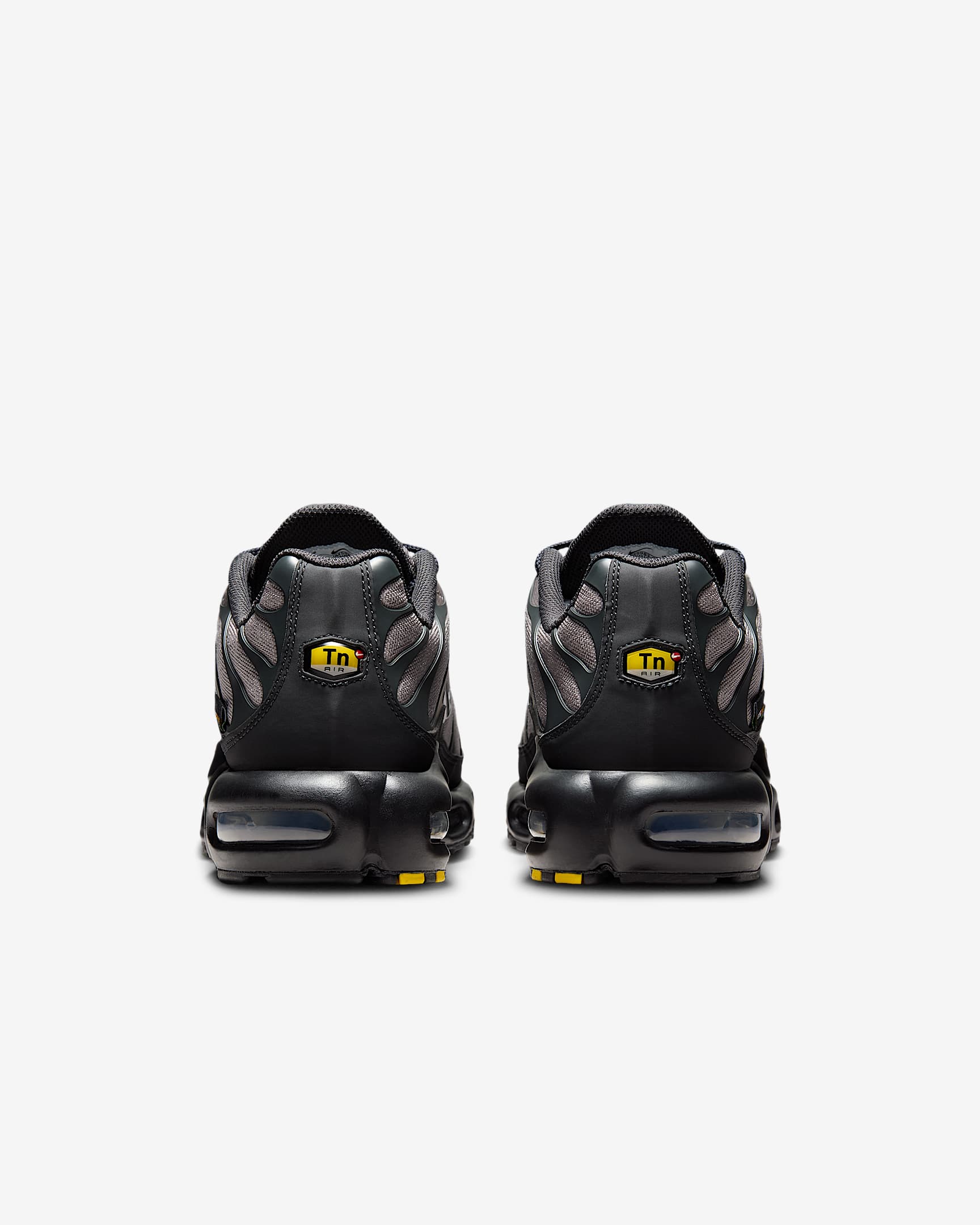 کتونی روزمره کفش مردانه Nike Air Max Plus برند Nike (نایک)