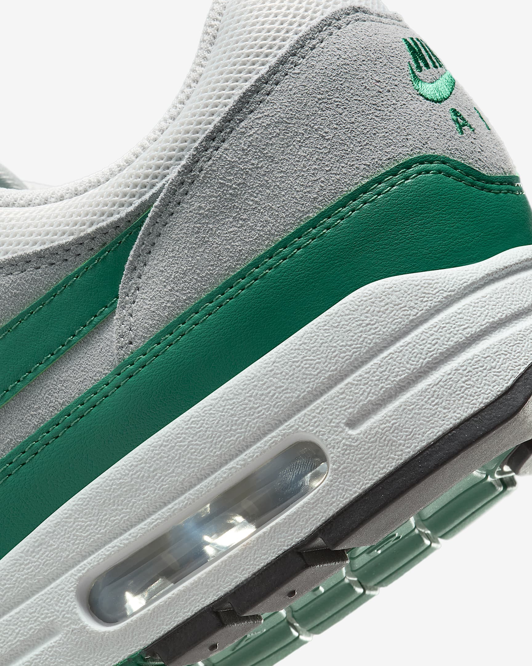 کتونی روزمره کفش مردانه Nike Air Max 1 Essential برند Nike (نایک)