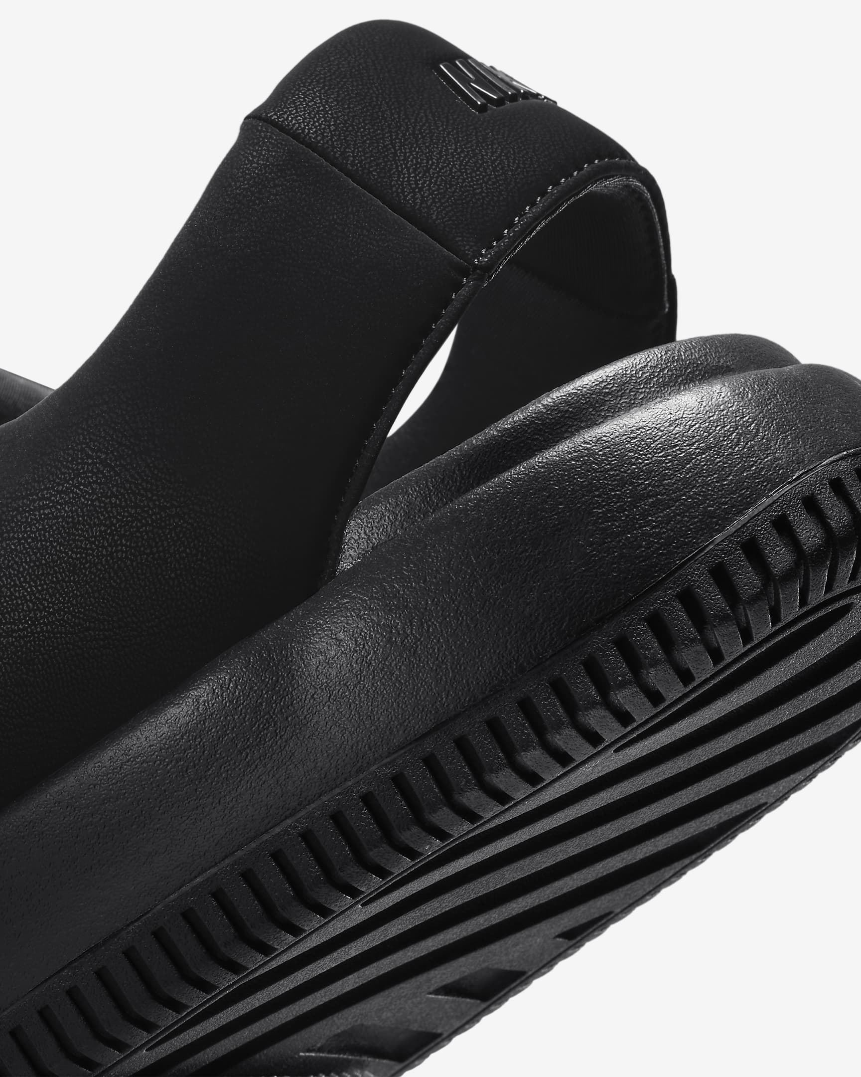 اسلیپر Nike Calm برند Nike (نایک)