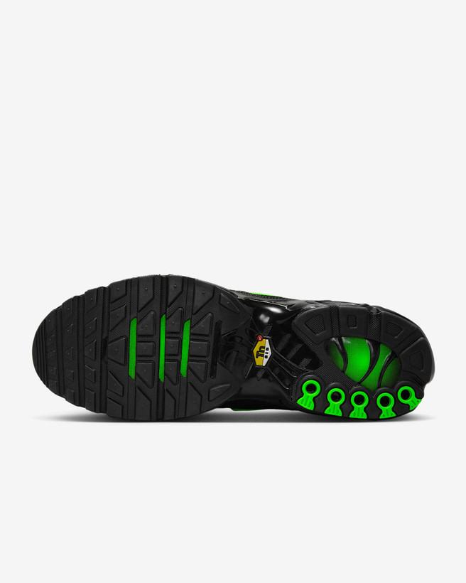 کتونی روزمره کفش مردانه Nike Air Max Plus برند Nike (نایک)