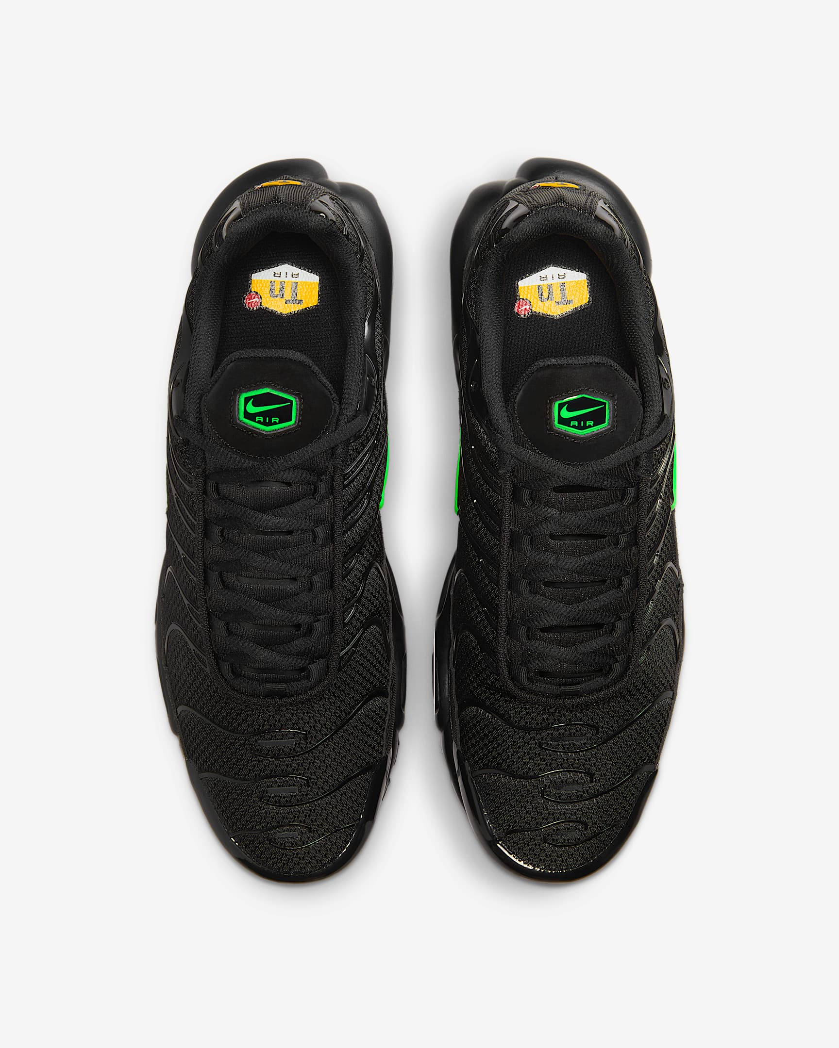 کتونی روزمره کفش مردانه Nike Air Max Plus برند Nike (نایک)