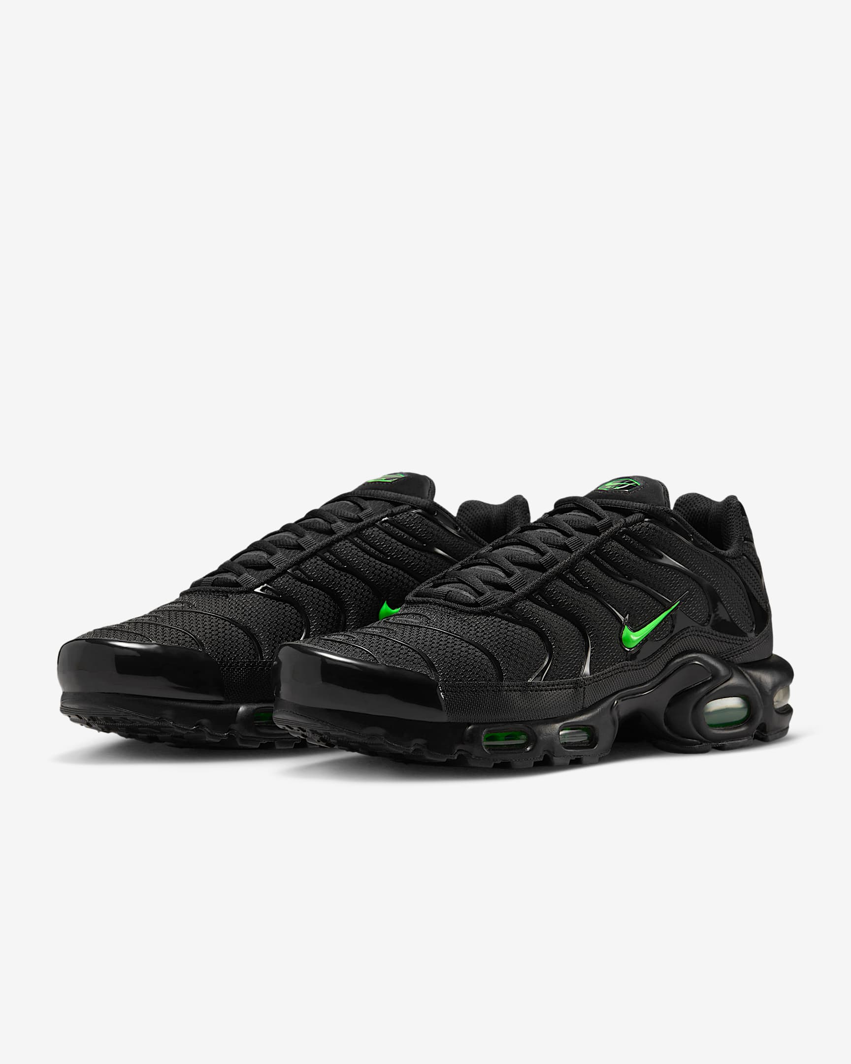کتونی روزمره کفش مردانه Nike Air Max Plus برند Nike (نایک)