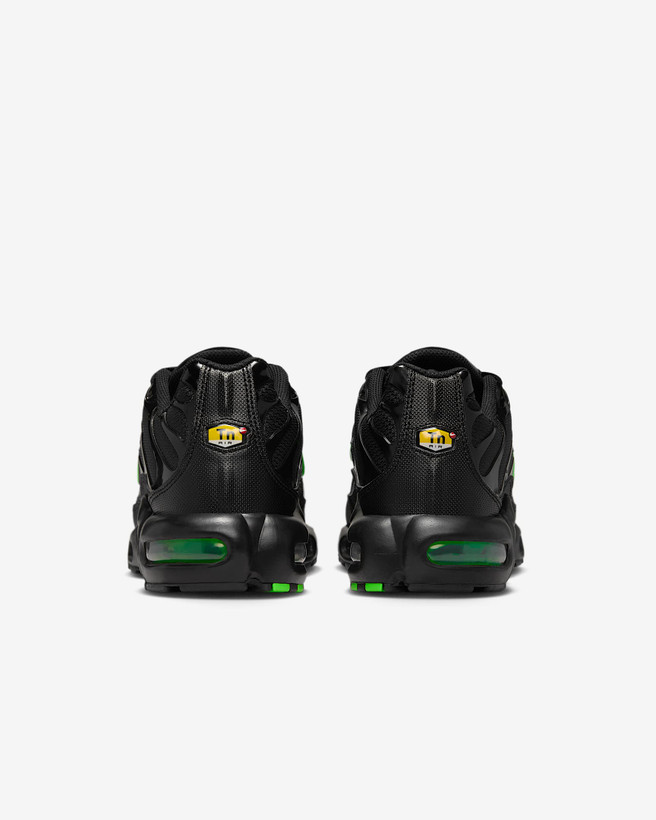 کتونی روزمره کفش مردانه Nike Air Max Plus برند Nike (نایک)