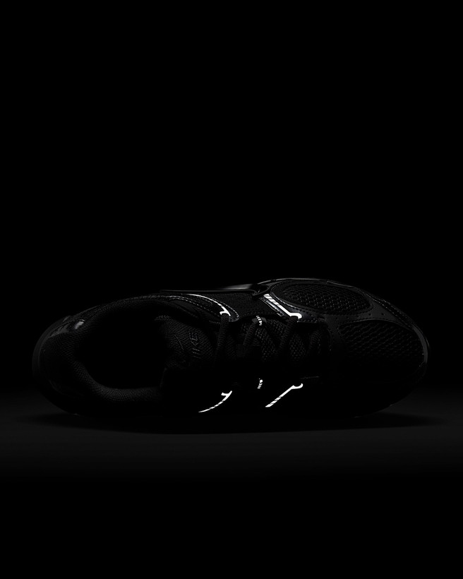 کتونی روزمره کفش مردانه Nike V5 RNR برند Nike (نایک)