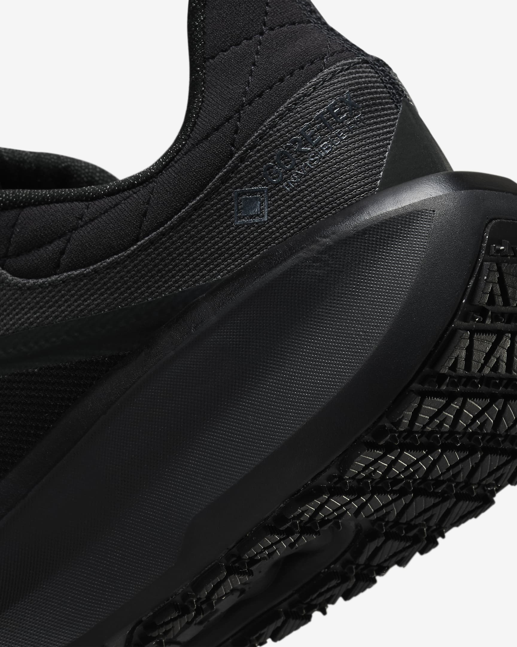 کتونی روزمره کفش مردانه Nike Winflo 11 GORE-TEX برند Nike (نایک)