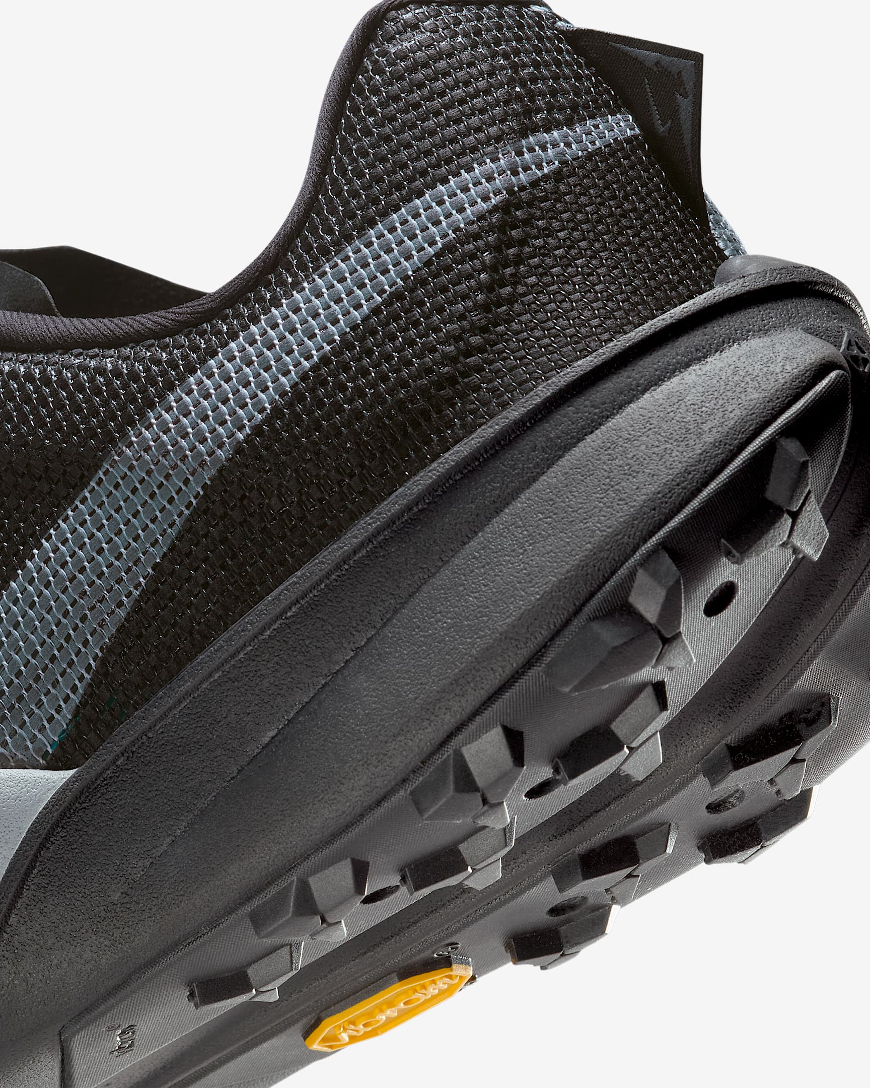 کتونی روزمره کفش مردانه Nike Kiger 10 برند Nike (نایک)