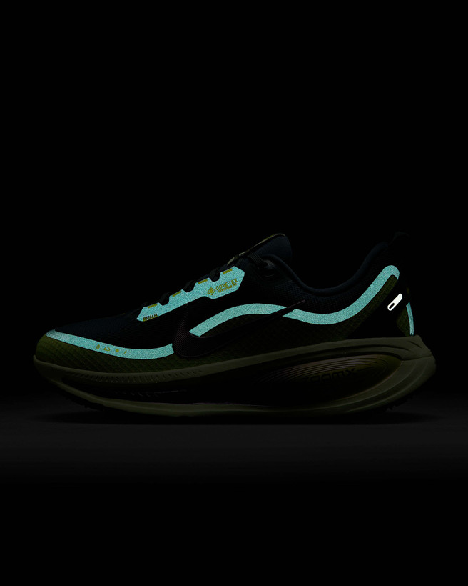 کتونی روزمره کفش مردانه Nike Vomero 18 GORE-TEX برند Nike (نایک)
