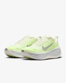 کتونی روزمره کفش مردانه Nike Vomero Plus برند Nike (نایک)