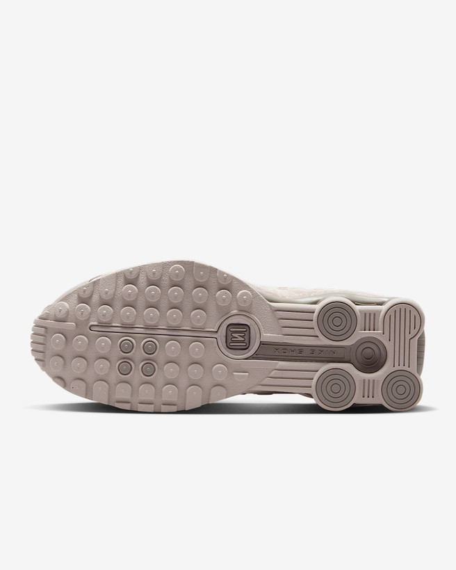 کتونی روزمره کفش مردانه Nike Shox R4 برند Nike (نایک)