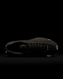 کتونی روزمره کفش مردانه Nike Shox R4 برند Nike (نایک)