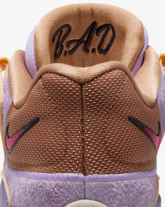 کفش ورزشی کفش مردانه KD18 "B.A.D" برند Nike (نایک)