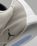 کفش ورزشی کفش مردانه Luka .77 برند Nike (نایک)
