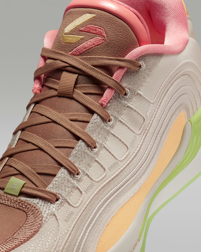 کفش ورزشی کفش مردانه Luka 4 "Light Orewood and Tangerine" برند Nike (نایک)