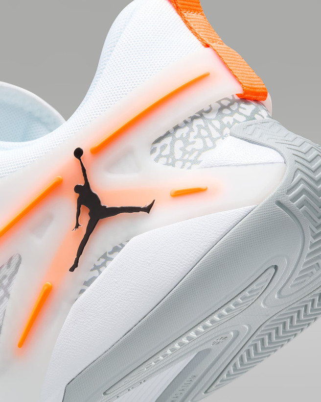 کفش ورزشی کفش مردانه Jordan Heir Series برند Nike (نایک)