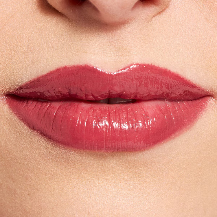 رژ لب مدادی براق Revolution Pout با رنگ Creme Brulee Mauve