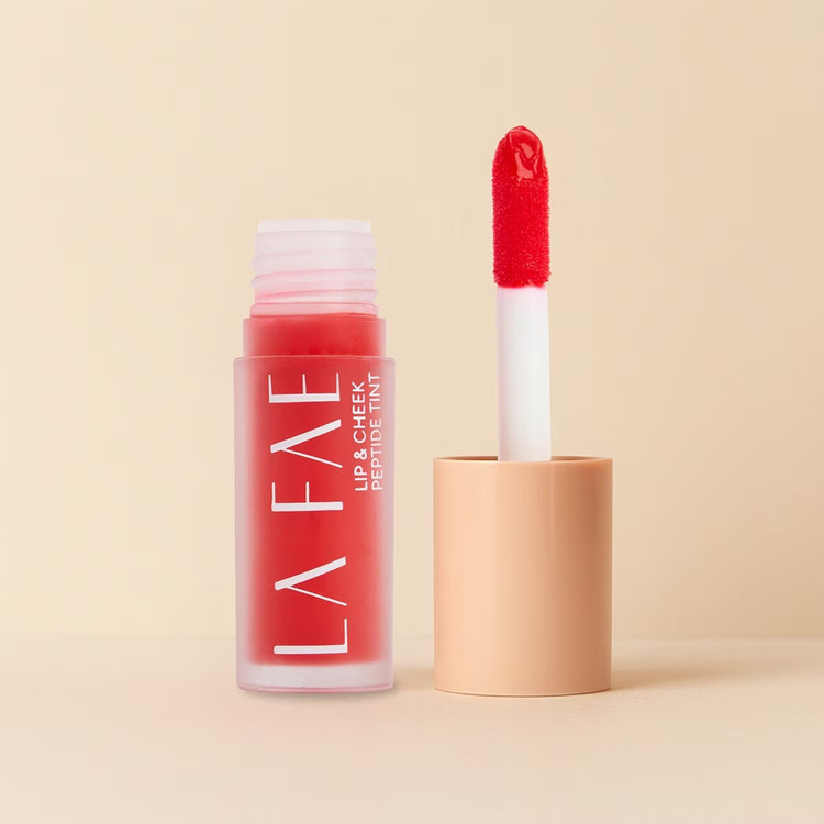 رژ لب و گونه La Faé با پپتید شماره Crush Red