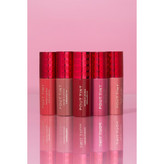 رژ لب مایع Revolution Pout Tint با رنگ مِیو مورد علاقه